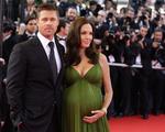 Brad Pitt og Angelina Jolie tjente også millioner på billeder da datteren Shiloh blev født. Alle pengene blev dog doneret til velgørenhed. 
