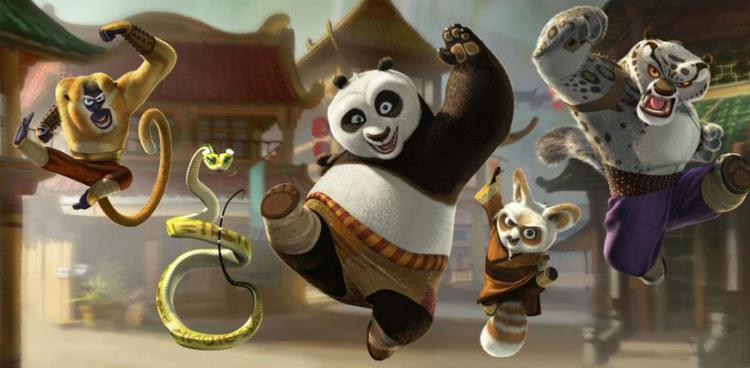 Kung Fu Panda er udført som solidt digitalt animationshåndværk af høj klasse og gør ikke en flue eller anden truet dyreart fortræd. Foto: UIP 