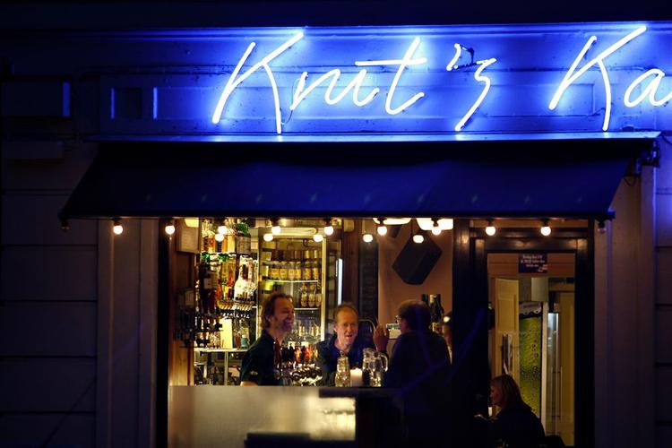 Krut's Karport skifter ham i weekenden. 