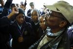 SVÆR HISTORIE. For en 12-årig er det meget konkret, at Mandela sad 18 år i en celle på størrelse med et trangt børneværelse. Men den større historie om apartheidsamfundet er vanskeligere at forholde sig til. Foto: Jesper StrudsholmTVIVLSOMT SELSKAB? Gispene er højlydte, da Vincent Diba fortæller, at han sad fængslet for terrorisme og mord.  Foto: Jesper Strudsholm 