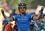 Mark Cavendish kan for fjerde gang i dette års Tour de France strække armene jublende i vejret. 