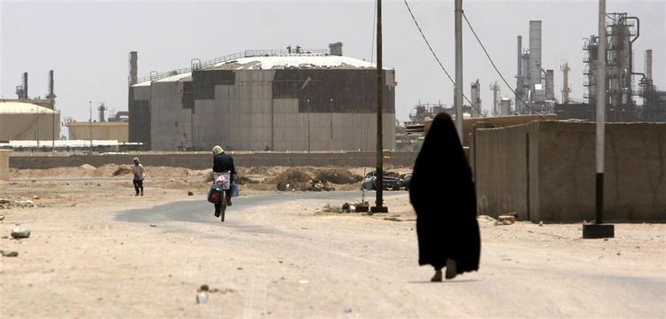 Sikkert er der ikke i Basra, men for nogle er alternativet værre. 
