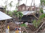 Det internationale samfund mangler at betale over halvdelen af de lovede støttekroner til Myanmar. 