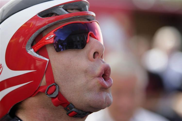 Cadel Evans på dagens etape, hvor han avancerede fra tredje- til andenpladsen i klassementet, men ikke kørte stærkt nok til at fange Carlos Sastre. 