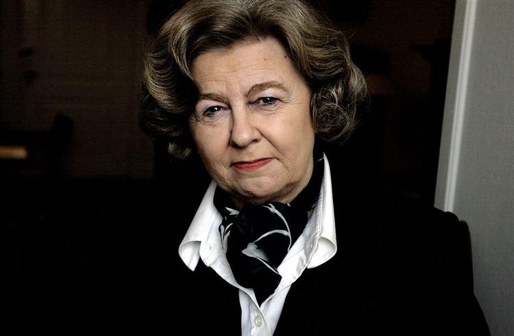 Integrationsminister Birthe Rønn Hornbech (V) har angiveligt undladt at give en borger et fyldestgørende svar på et spørgsmål om familiesammenføring. 