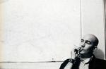 Hunter S. Thompson skrev alt, hvad han lavede, på dobbeltpapir. Derfor findes i omegnen af 800 kasser med kopier af alt fra breve til små notater. Dem har skuespilleren Johnny Depp nu fået lov at købe. Det er dog stadig uvist, om det skal munde ud i en film, bog eller noget helt tredje. Foto af Hunter S. Thompson fra filmen Gonzo: The Life and Work of Dr. Hunter S. Thompson. 