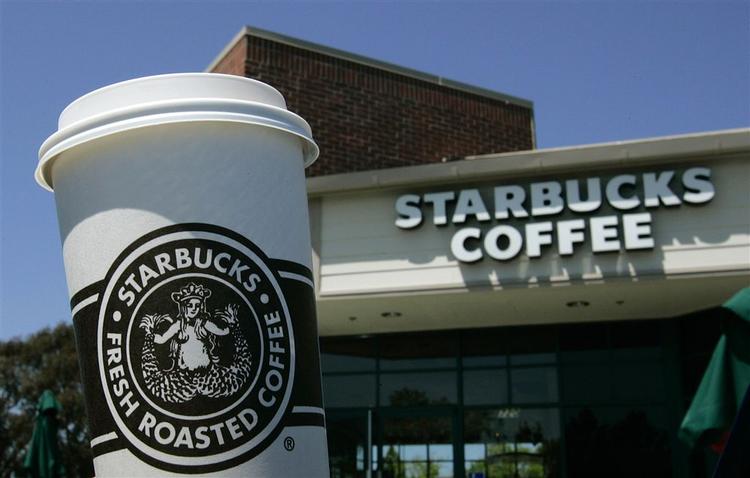 Starbucks har butikker i 43 lande. Skal du finde en butik i Danmark, må du en tur til lufthavnen i Kastrup. Billedet her er fra Californien. 