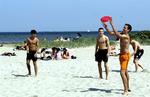 Frisbee på stranden