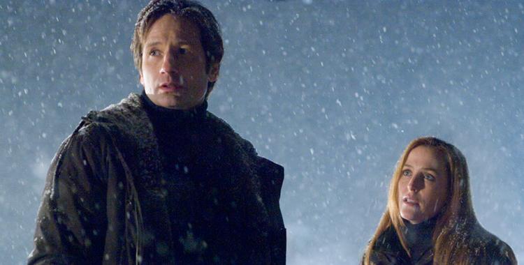 X-files-filmen byder på mindre paranoia og ævl, men til gengæld kontant underholdning. Foto: SF-Film 