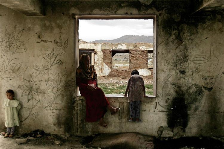 Det går for langsomt med genopbygningen i Afghanistan. 