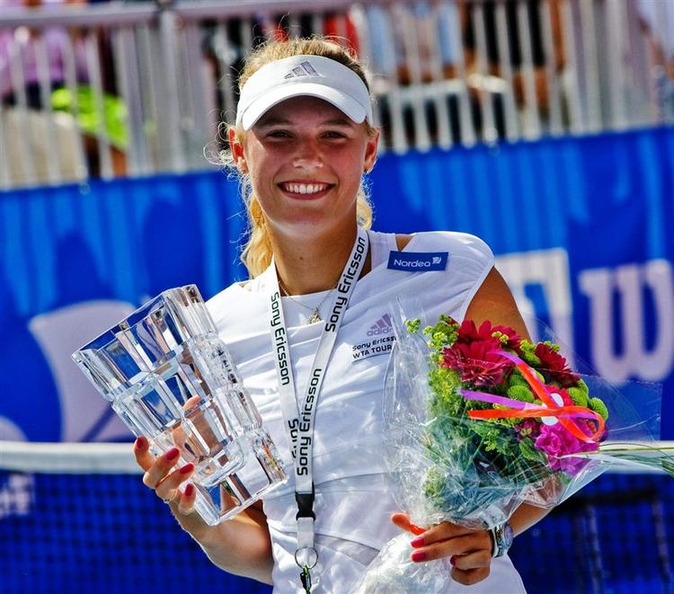 »Alle vil gerne vinde en turnering på et tidspunkt – nu har jeg vundet én, så nu håber jeg bare på, at der kun er en vej frem«, siger Caroline Wozniacki. 