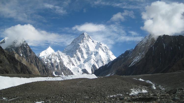Fredag 1. august blev den dødeligste dag på K2 siden 1995, hvor syv klatrere forsvandt i en storm. (Foto - Nick Nielsen) 