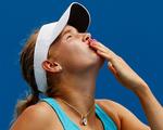 Caroline Wozniacki, der ligger nummer 23 på verdensranglisten, har ikke tidligere mødt 31-årige Selima Sfar. 