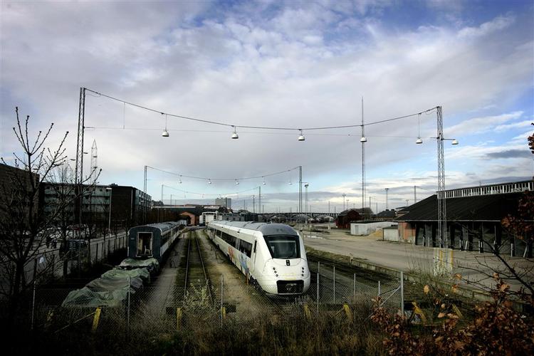 IC4-toget har hidtil mest holdt stille, og i Århus blev det overmalet med graffitti i 2006. Men nu kører det italienske problembarn. 