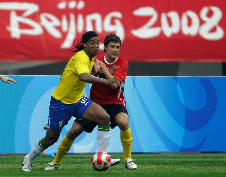 Ronaldinho og de andre brasilianske stjerner kom til kort over for et hold af knap så kendte belgiere. 