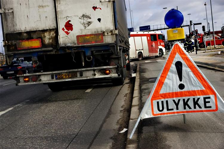 Både i Norge og i Danmark er uopmærksomhed skyld i mange trafikulykker. Arkivfoto. 