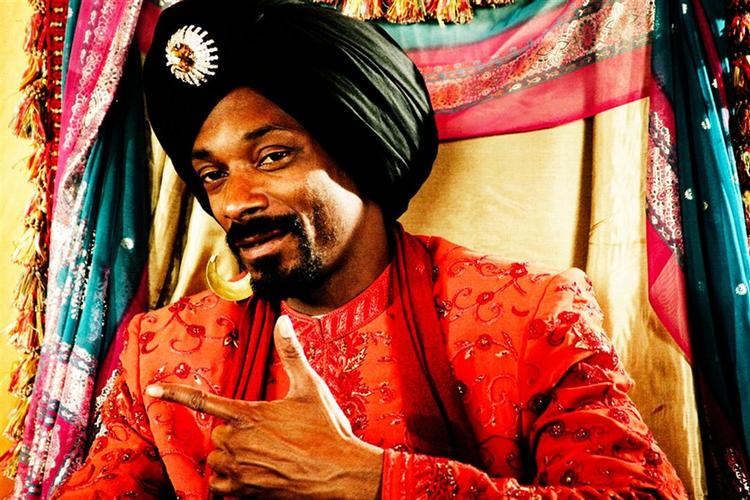 Snoop Dogg kan ses i turban og tunika, når filmen 'Singh is Kinng' har premiere i Indien på fredag. Arkivfoto. 