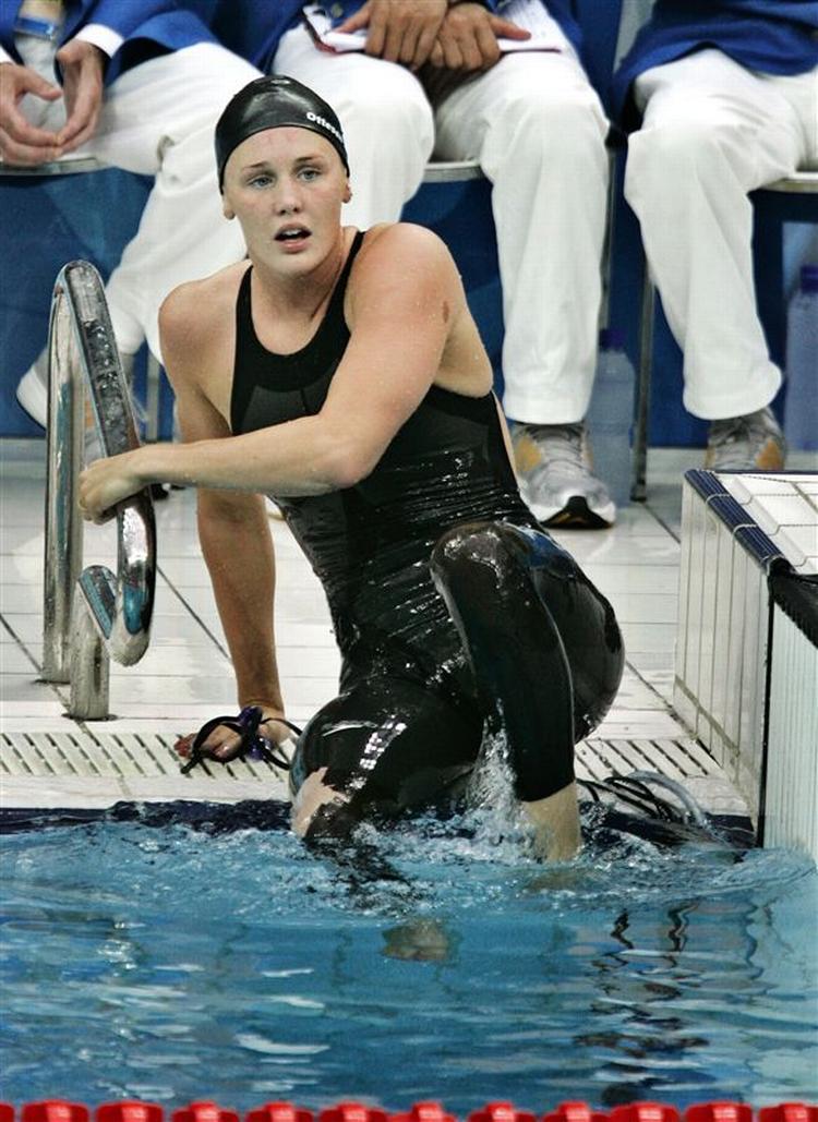 Jeanette Ottesen - som her ses efter seminaleløbet i går - var kun to hundrededel af et sekund fra sin danske rekord, da hun tidligt i morges blev nummer fem i finalen i 100 meter fri. 