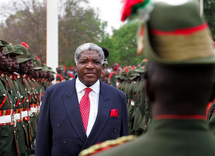 Levy Mwanawasa fik et slagtilfælde i juni. 