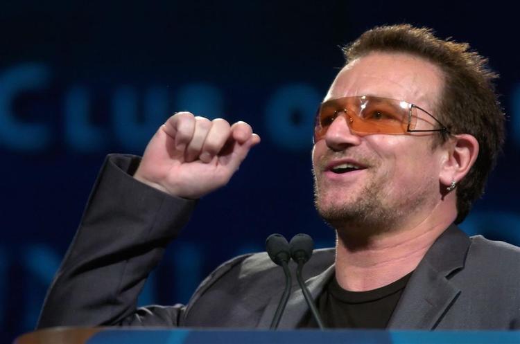 Det kommende album fra U2 er det første fra bandet i fire år, og fordi pladeselskabet skal have købt domænenavnet 'No Line On The Horizon' er der hårdnakkede rygter om, at det er albummets titel. 