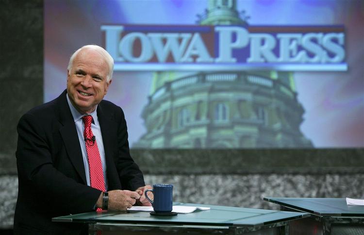 Det ser ud til at gå frem for republikanernes John McCain. 