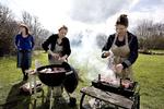 grillende damer