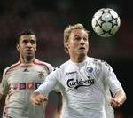 Lars Jacobsen (th.)har tidligere spillet i FCK's dragt. Nu skal han til den engelske Premier League efter et mislykket ophold i Tyskland. 