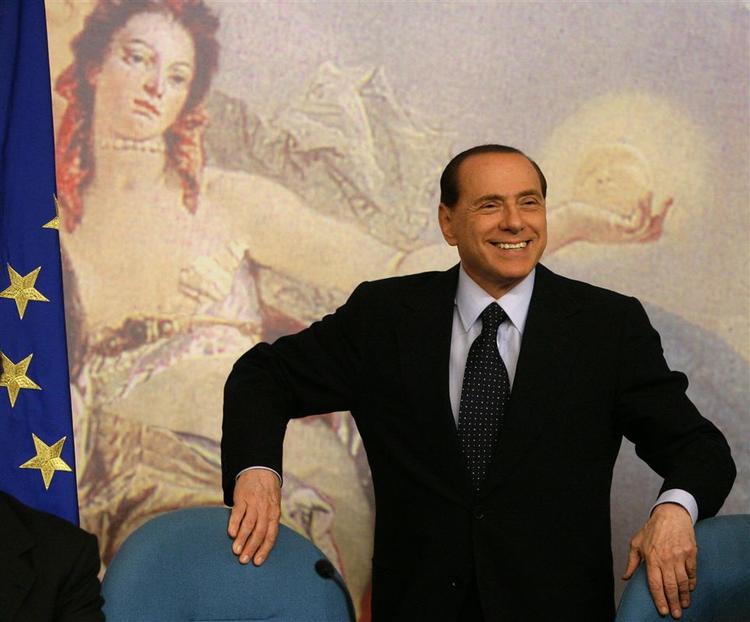 Silvio Berlusconi er ved at være klar med ny CD. Arkivfoto. 