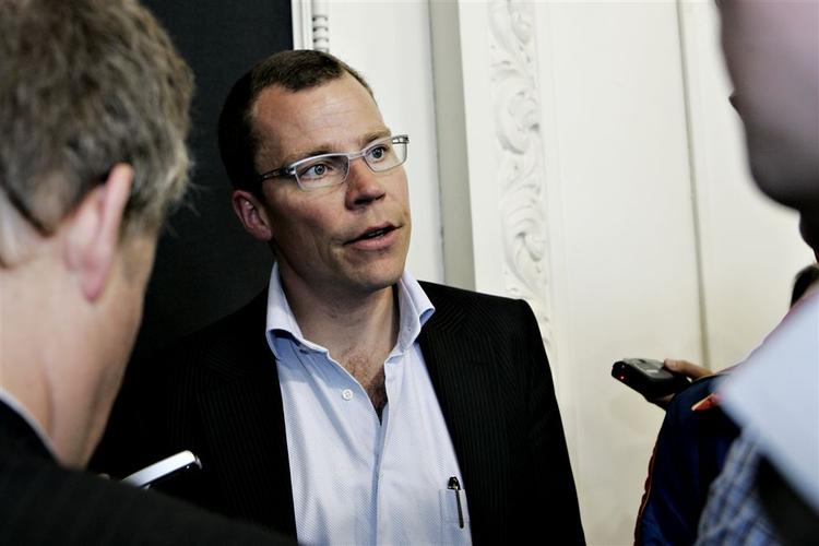 Hvis de radikale kan få nogle gode aftaler med regeringen, er partiet lige glad med, hvad partier mener, siger finansordfører Morten Helveg Petersen. 