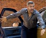 Herlig og vanvittig. Venedig-festivalens første pressekonference kom til at ligne en scene fra Coen-brødrenes åbningsfilm uden for konkurrence, 'Burn After Reading' med bl.a. George Clooney som politimand. PR-foto 