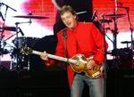 Paul McCartney spiller flere andre enkeltstående koncerter i år, blandt andet i Kiev, i Liverpool og i Quebec. 