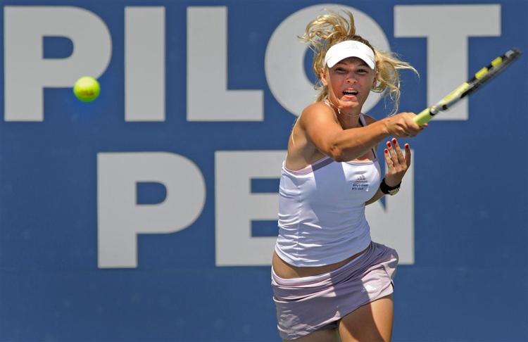 Caroline Wozniacki har vist stor styrke på det seneste. Nu skal hun møde en god veninde i tredje runde af US Open. Arkivfoto. 