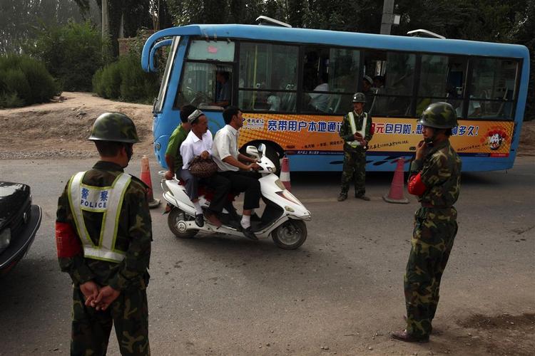 Politikontrolpost i Xinjiang-provinsen. 