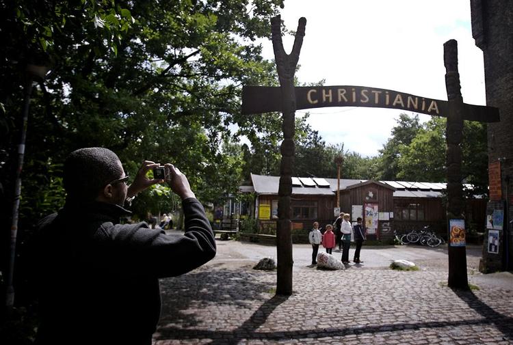 Christiania has delivered a compromise proposal on the future of the free town to the government. 