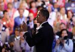 Barack Obama overraskede ved at dukke op på demokraternes konvent i går. Det er dog først i aften, at han holder sin store og længe ventede tale. 
