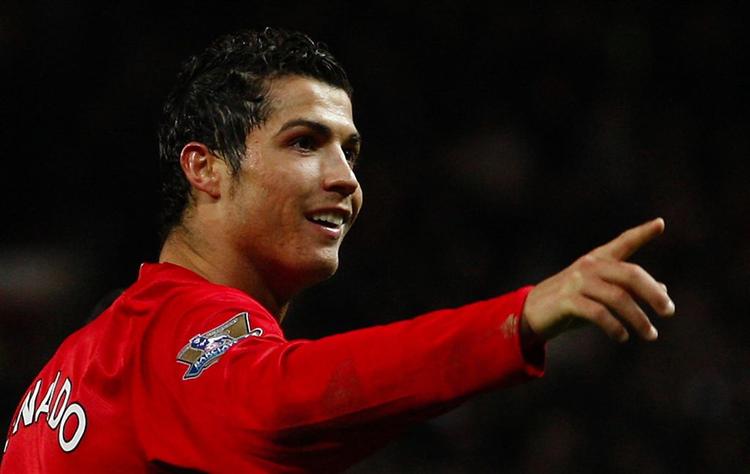 Cristiano Ronaldo havde en finger med i spillet, da AaB blev sendt til gruppe E i Champions League. 