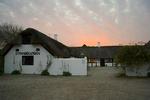 Det er flot og herligt, at Læsø efter hver tids behov kan fremvise madfortolkere, der kan matche resten af skønheden på øen. Det får Strandgaarden Badehotel fem huer for. 