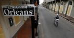 New Orleans er lukket og slukket og størstedelen af indbyggerne evakueret inden byen rammes af orkan. 