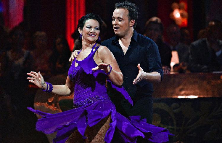Anne-Mette Rasmussen sammen med Thomas Evers Poulsen på gulvet i TV 2-programmet 'Vild med dans' 2008. Foto: Tobias Selnæs Markussen 