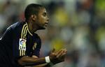 Robinho fortsætter karrieren i Manchester City. 