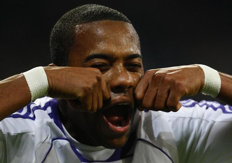 Robinho tager fire år i Premier League hos Manchester City. 