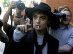 Det er langt fra første gang, at Pete Doherty har problemer med sprut og stoffer. Her foto fra en narkoretssag i London for et år siden. 