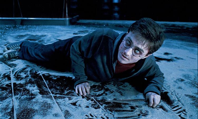 Harry Potter (her i Harry Potter og Fønixordenen) vender først tilbage 17. juli. 