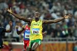 Man kan gisne om, at Usain Bolt fra Jamaica, der her vinder 200-meter-finalen, var et trækplaster for tv-stationerne. 