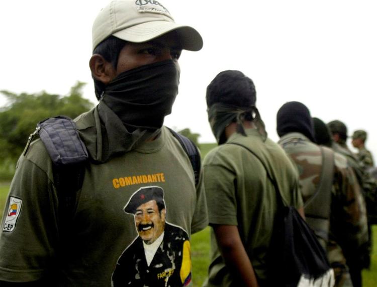 Farc-oprørere, der har overgivet sig til den colombianske hær. 