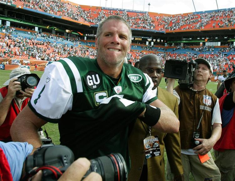 Brett Favre fik en fremragende debut for New York Jets. 
