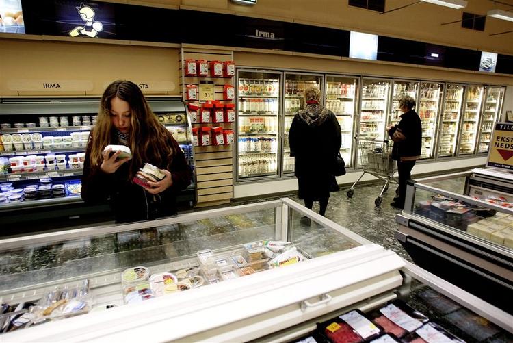 Hvis det ferske kød har været frosset, eller den dyre luksusris er fyldt med billig discount, bliver det sjældent opdaget af Fødevarekontrollen. 