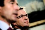 Conservative Leader and Minister for Economy and Trade Bendt Bendtsen is to announce he is withdrawing from his posts. 