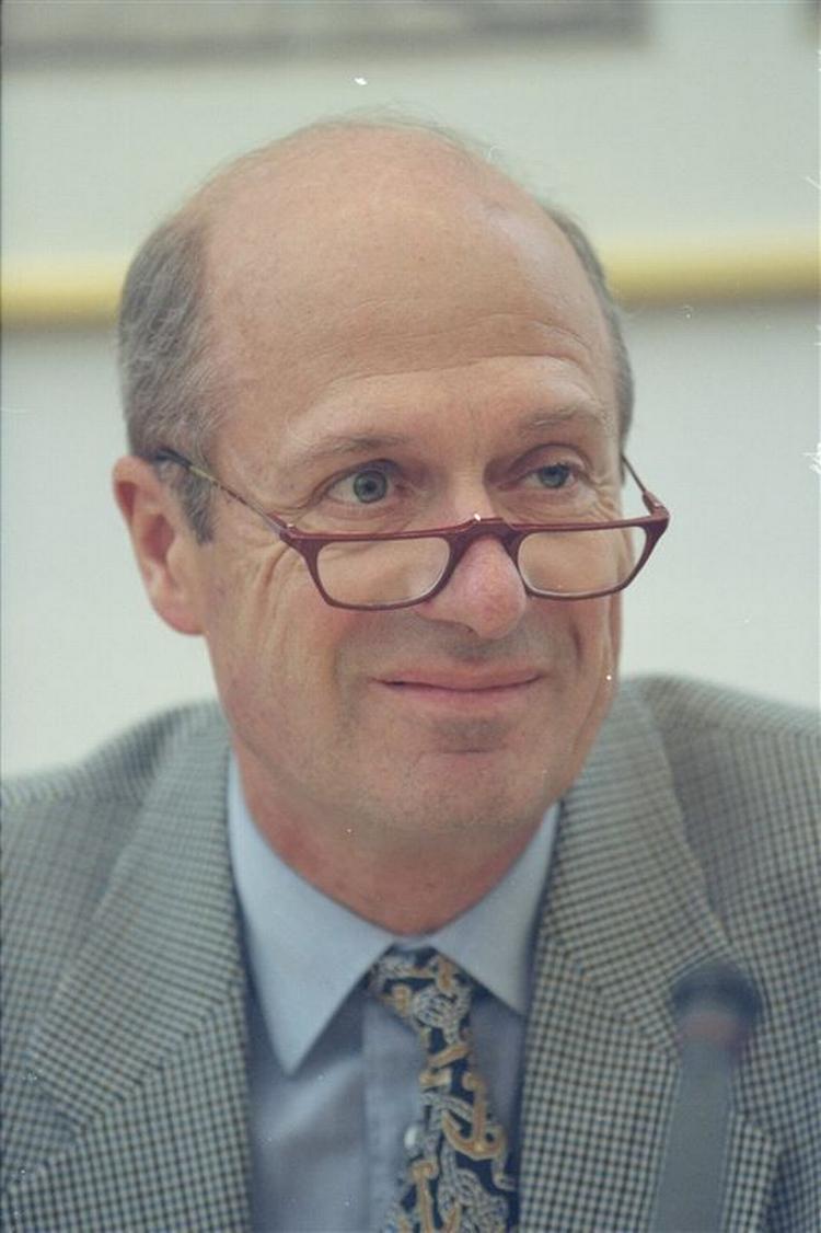 Regeringen har skabt sig et problem ved at hive sider ud af den finanslov, som udvalgte politikere har fået på forhånd, mener Claus Haagen Jensen. Arkivfoto 