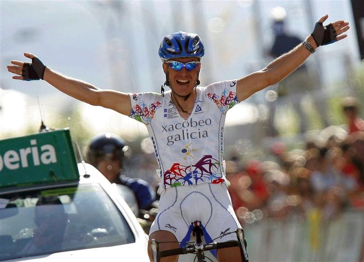 David Garcia (Xacobeo-Galicia) krydsede stregen som den første på dagens etape. 